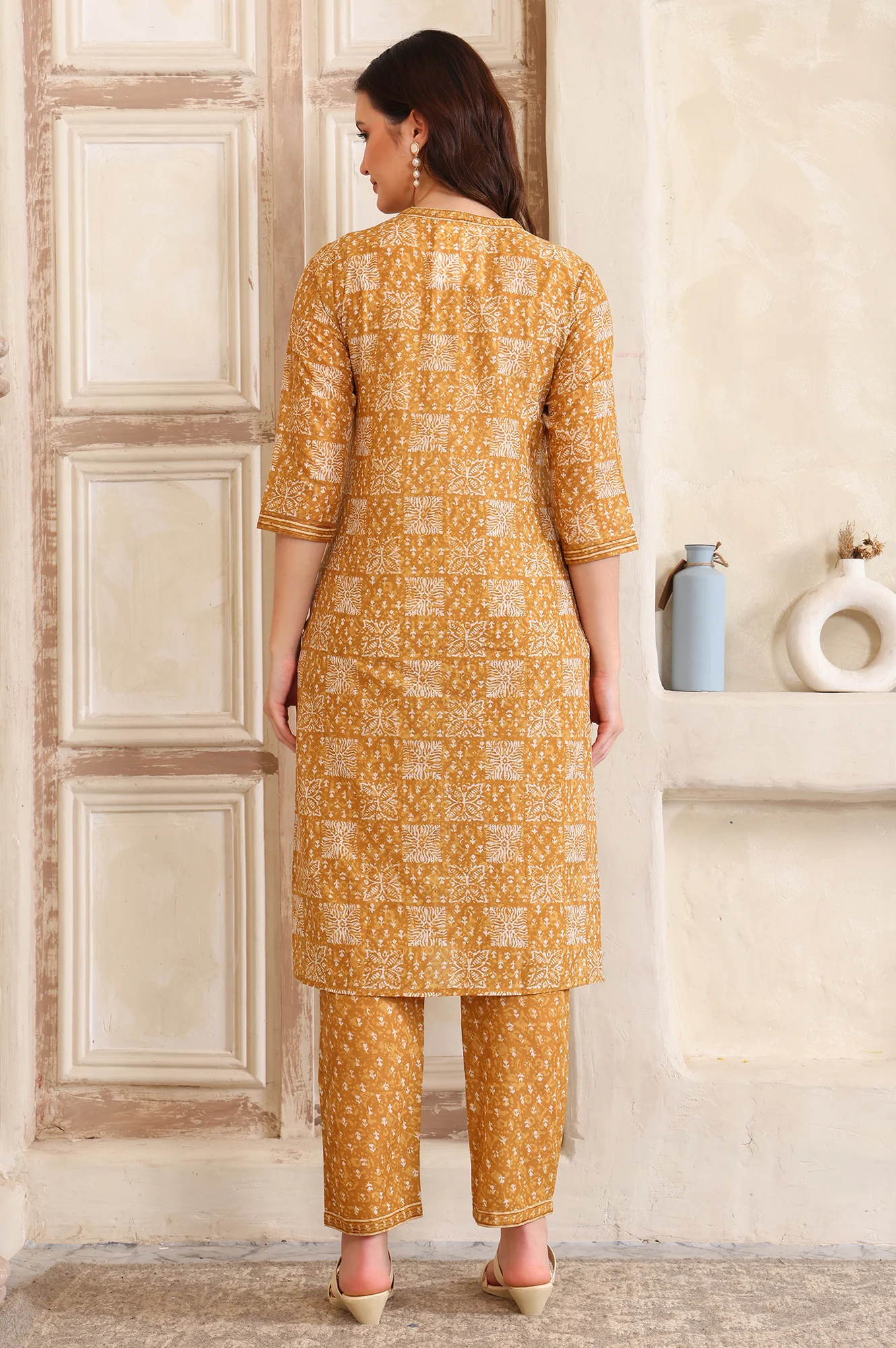 Yellow Printed Straight Cotton Band Collar Kurta and Trouser Co-ord Set - Image 5