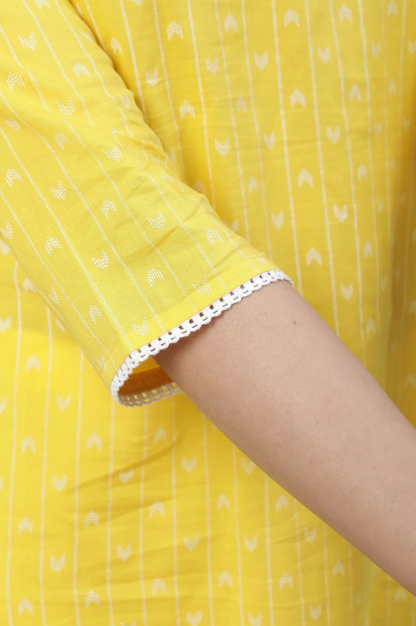 Yellow Printed Straight Kurta - Image 8