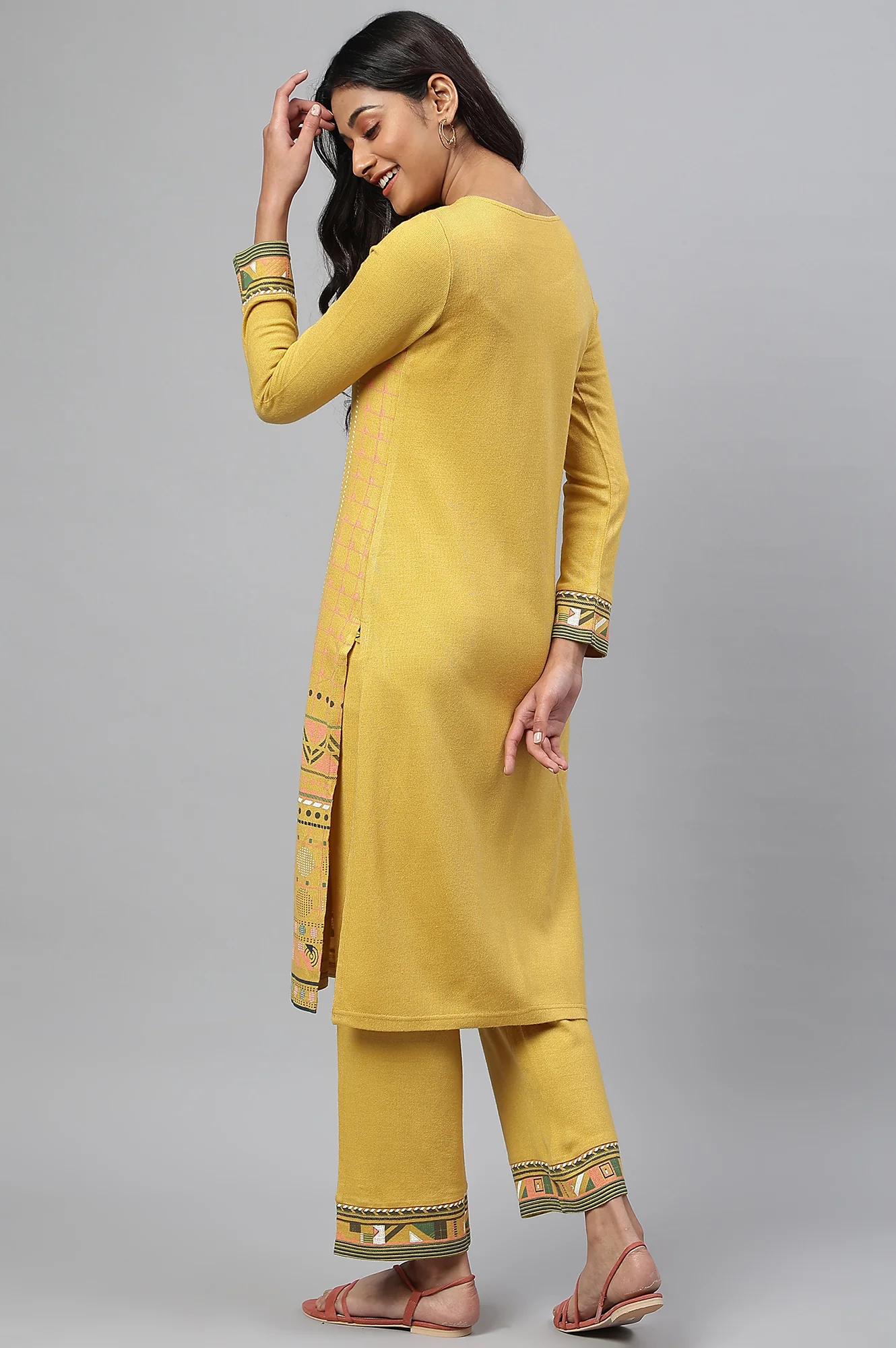 Yellow Printed Winter kurta with Straight Palazzos - Image 5
